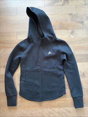 Alphalete Black Full-Zip Hooded Jacket